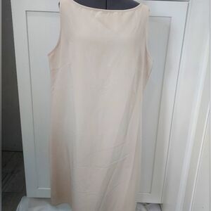 Elegant Cream Sleeveless Dress